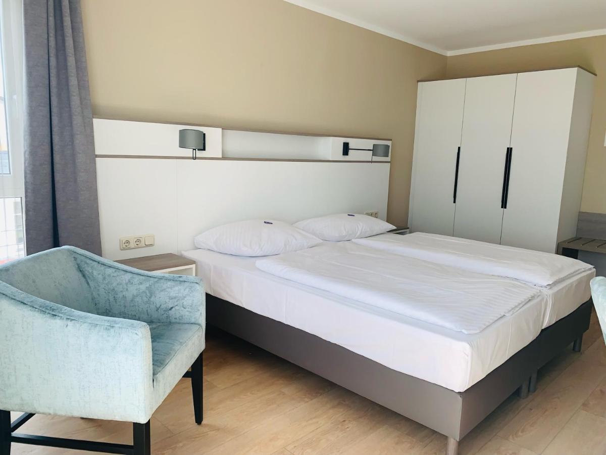 Hotel Goor Und Apartmenthaus เลาเทอร์บาค ภายนอก รูปภาพ