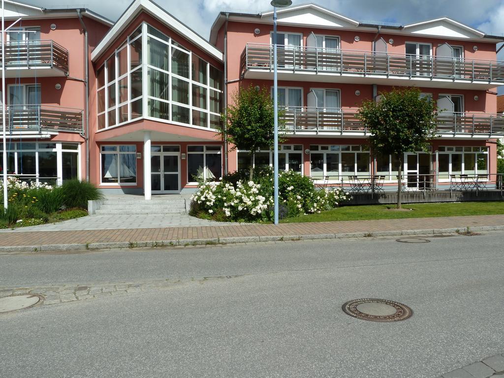 Hotel Goor Und Apartmenthaus เลาเทอร์บาค ภายนอก รูปภาพ