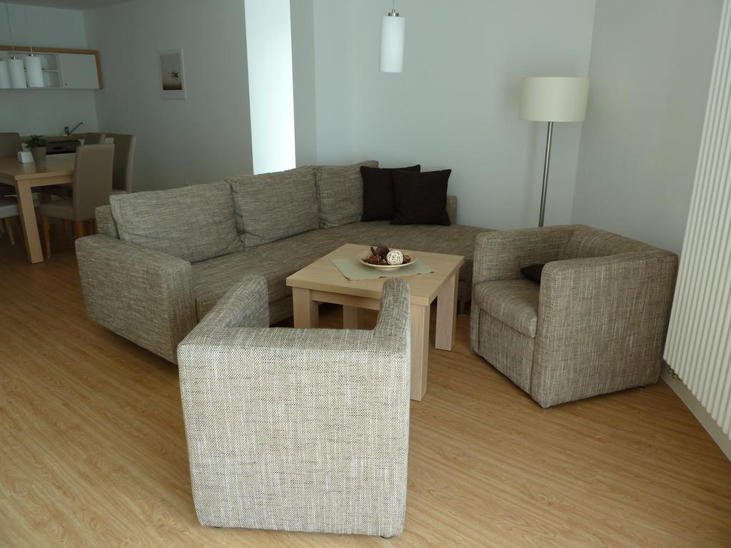 Hotel Goor Und Apartmenthaus เลาเทอร์บาค ภายนอก รูปภาพ