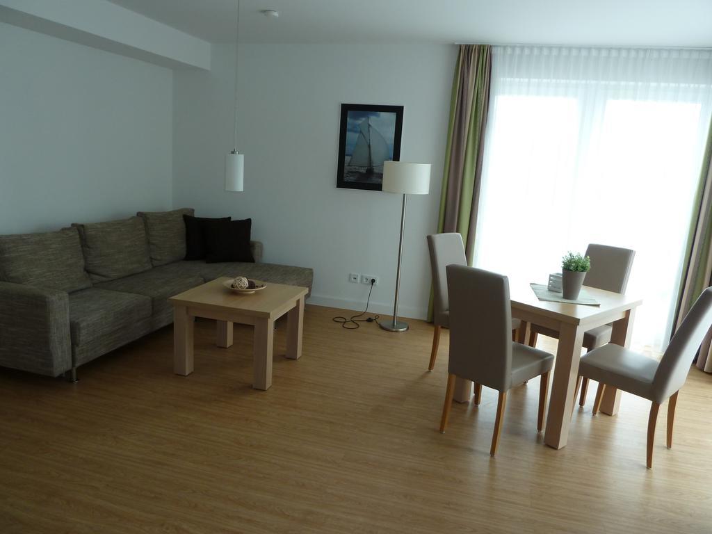 Hotel Goor Und Apartmenthaus เลาเทอร์บาค ภายนอก รูปภาพ